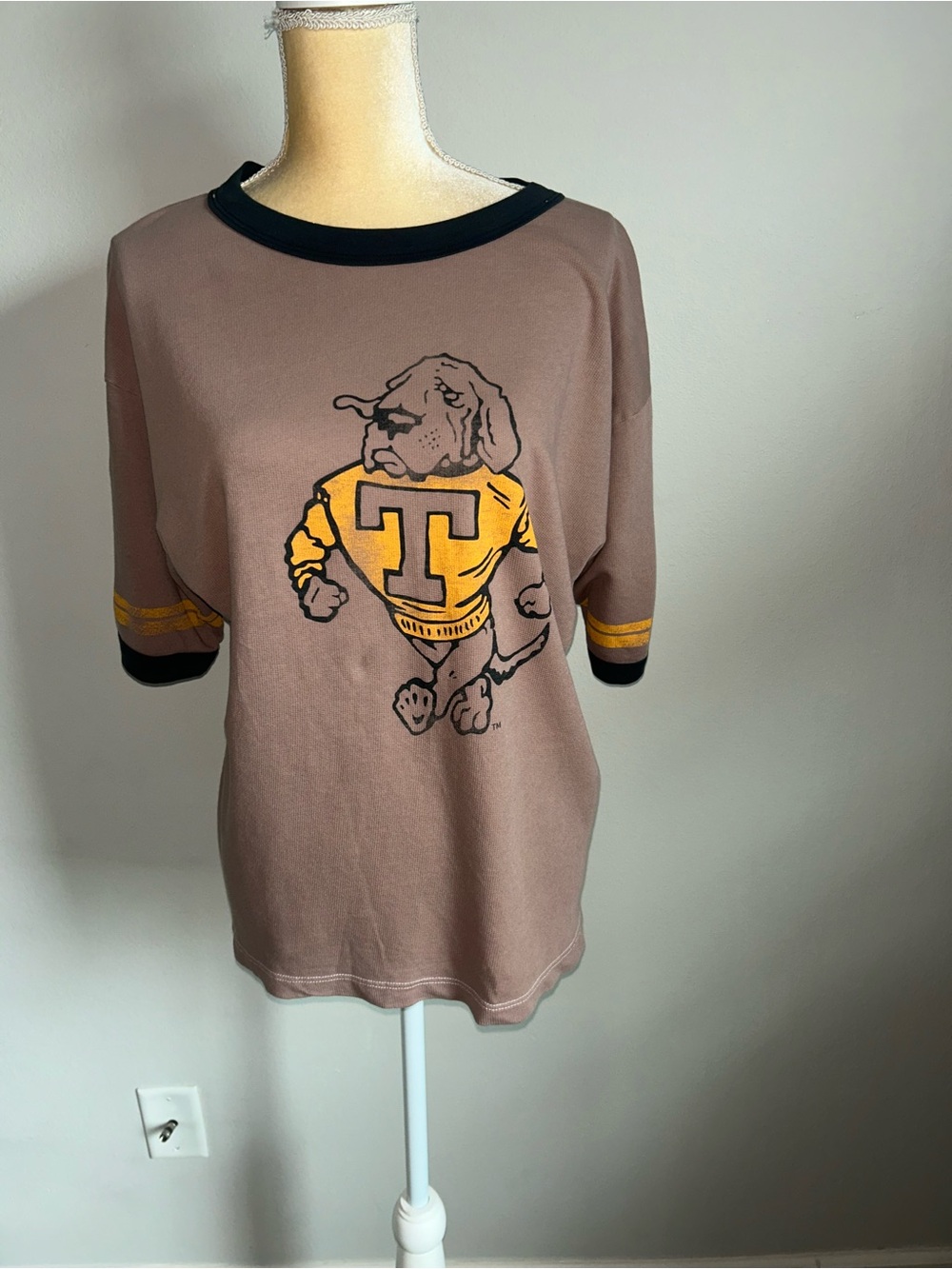 NEW Ragabond Studio Vintage Smokey Ringer Tee Tennessee Volunteers mascot Sz L